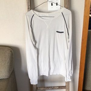 Lululemon weightless crewneck